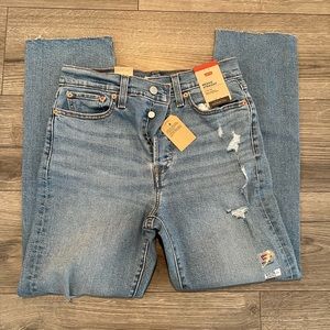 NWT Levi’s Wedgie Straight Jeans